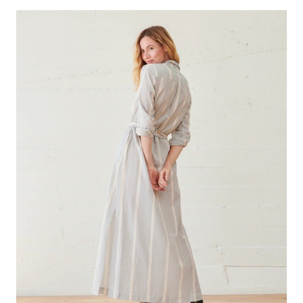 Shop wvn dress. - Picture 2 of 9